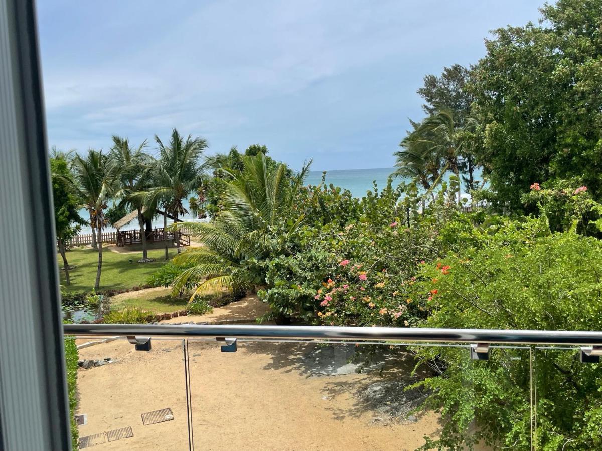 Beach Bliss Trincomalee Exterior photo