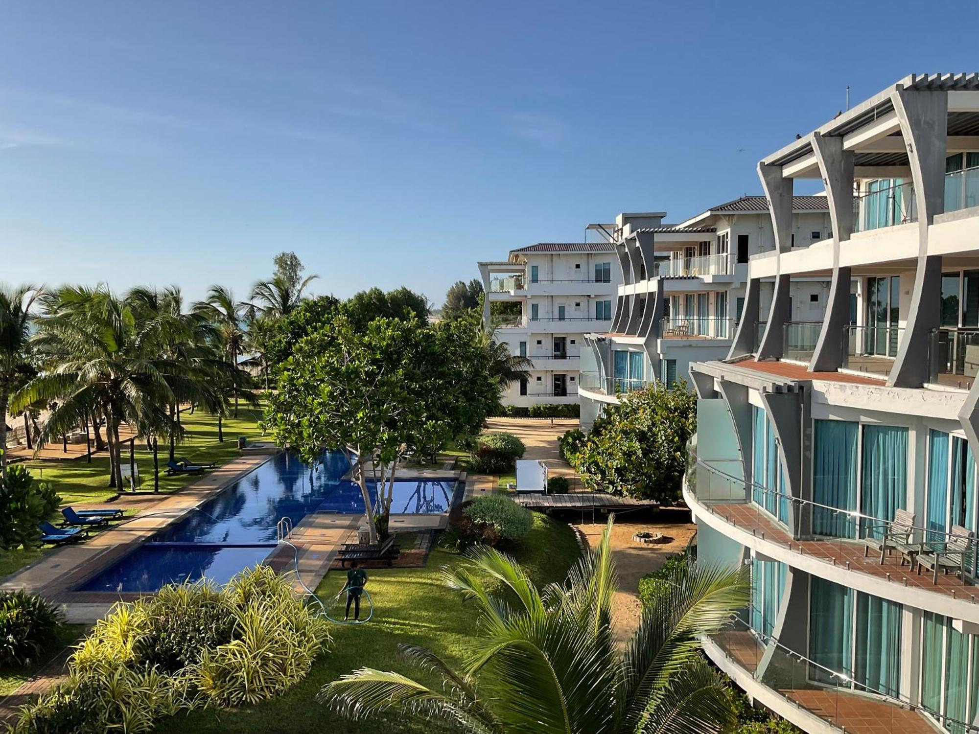 Beach Bliss Trincomalee Exterior photo